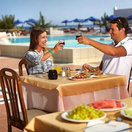 Hotel Alfa 4*
